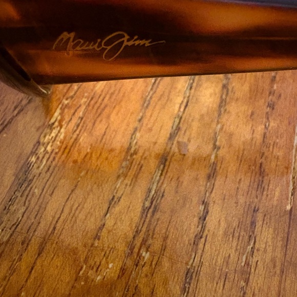 Maui Jim Lani MJ-239-10K Koa Tortoise Polarized Sunglasses 55.5-17 135 w/ Case - Picture 6 of 15